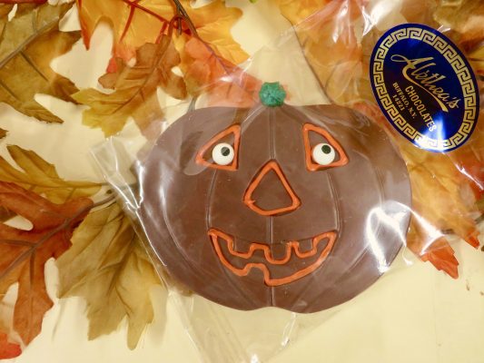 Big Flat Jack o Lantern in solid milk chocolate