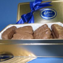 Decorated Gold tin filled with gourmet Chocolate butter cookies