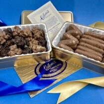 Gourmet gift box of Artisan Cookies Chocolate Clusters